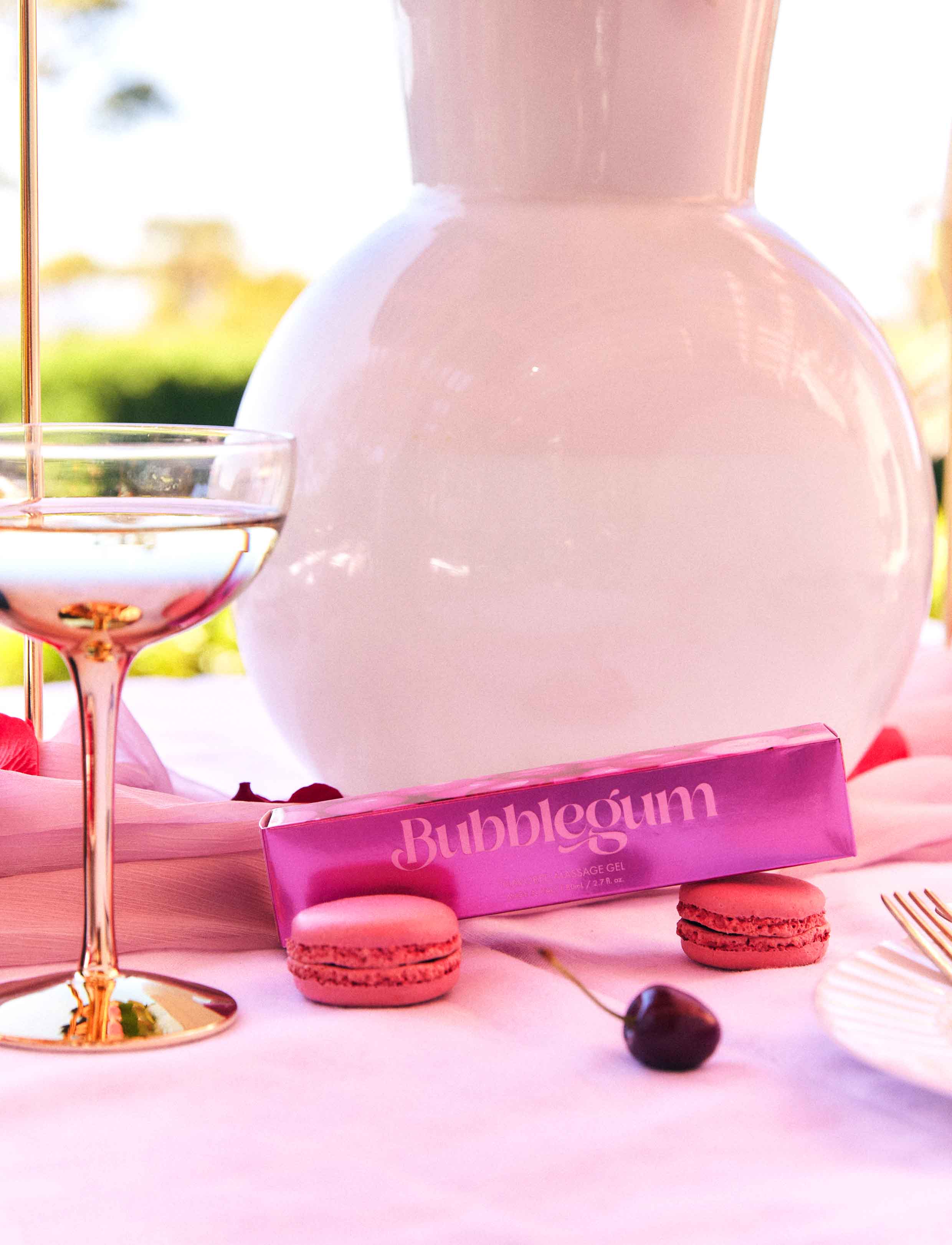 Bubblegum Massage Gel (80ml)